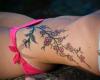 Tatuajes sexys para mujeres con flores