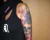 Calavera con flores