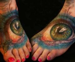 ojo en los pies