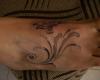 Enrredadera tatuada en el pie