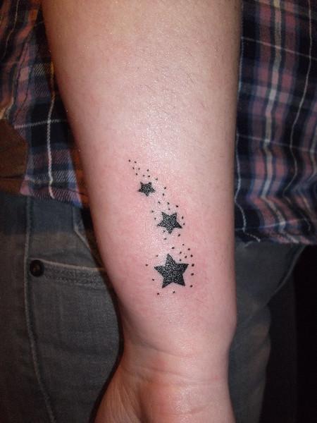tatuaje brasov-stelute