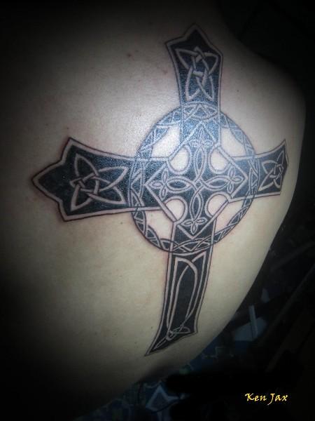cross tattoo