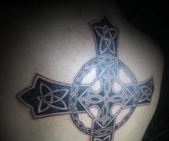 cross tattoo