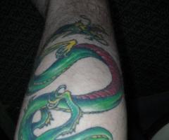 dragon en el muslo