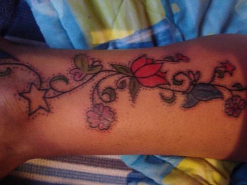 color flores, mariposas y estrellas