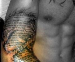 Half Sleeve T - By Alp Özalp