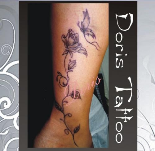 flowers tattoos by Doris tattoo