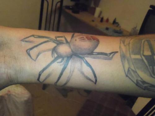 Araña tatuaje