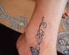 Tatuaje Brasov foot butterfly and stars