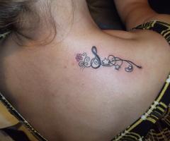 Tatuaje Brasov music tattoo