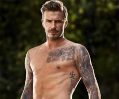 Tatuaje de proverbio chino en las costillas de David Beckham