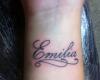 Tatuaje de nombre de mujer Emilia