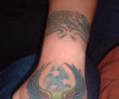Tatuaggi tutta la mano tatuata