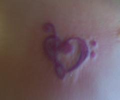 Tatuaje de clave de sol 