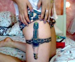 Tatuaje de liga sexy y láser de Star Wars