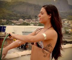 Fotos da Tatuagem da Isis Valverde
