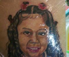 retrato tatuado