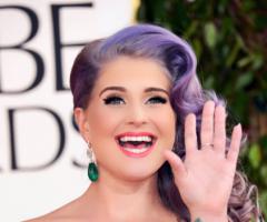 Tatuaje de ancla de Kelly Osbourne