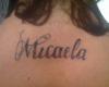 Tatuaje de nombre Micaela en cursiva 