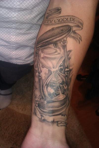 hour glass tattoo