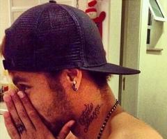 Neymar diamond tattoo
