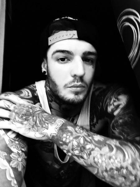 Model Danny Wright pictures