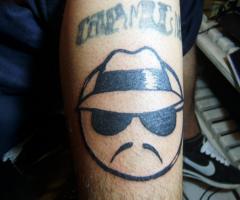 cholo en negro 