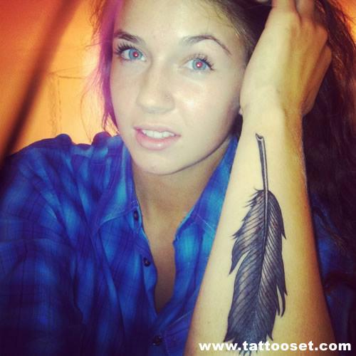 Feather tattoo