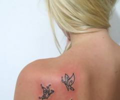Tatuaje de mariposas para chicas