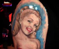Pin Up