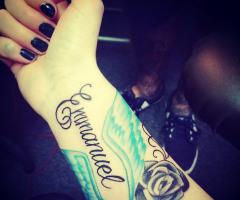Tatuaje de Nombre emmanuel