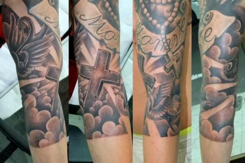 cross tattoo