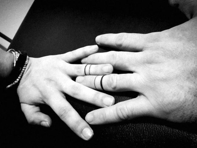The ringed finger